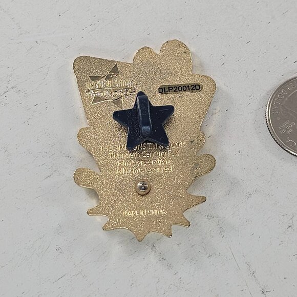 Universal Studios The Simpsons Bowling Family Collectible Pin 2011 - Picture 3 of 5